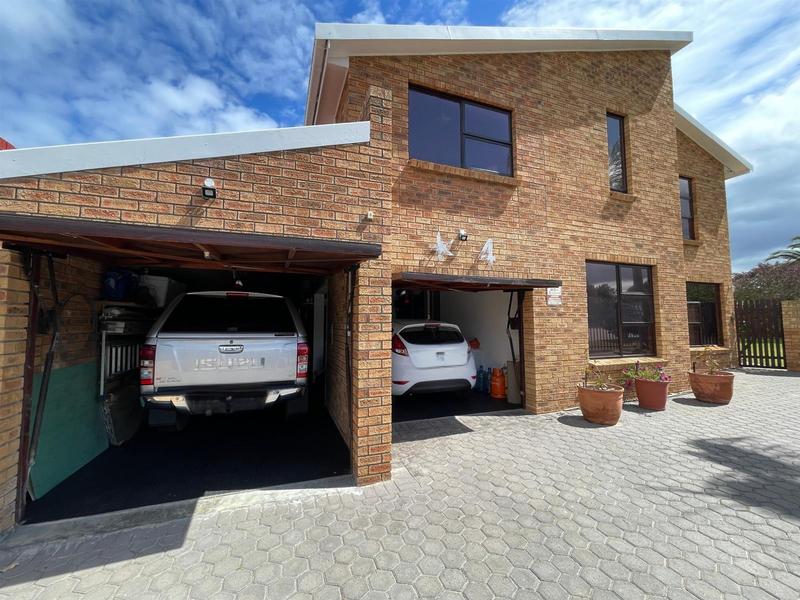 4 Bedroom Property for Sale in Tergniet Western Cape